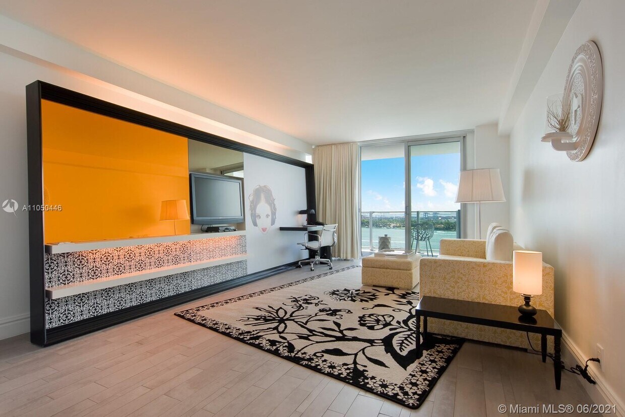 Foto principal - 1100 West Ave