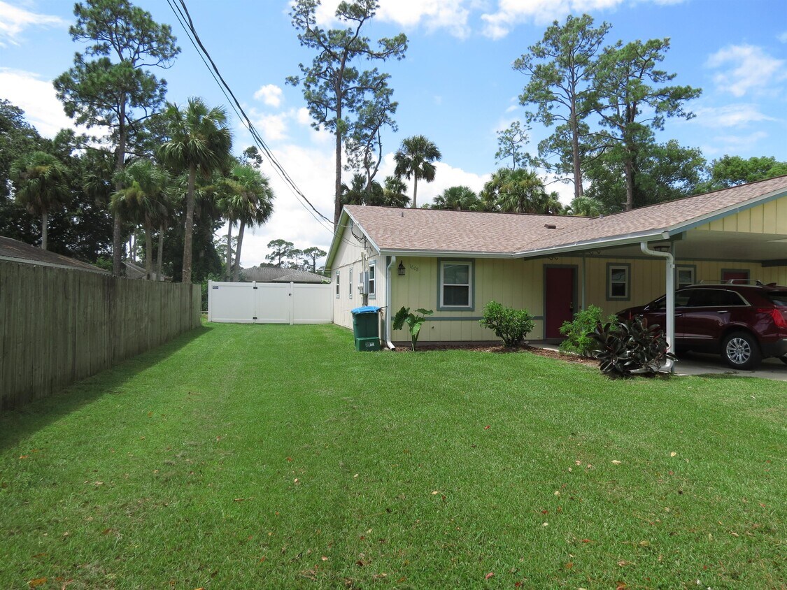 Photo - 1608 Tuscaloosa Ave (Daytona Beach, FL)