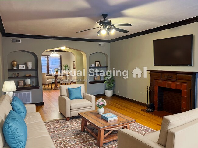 Foto del edificio - 7305 Pershing Ave