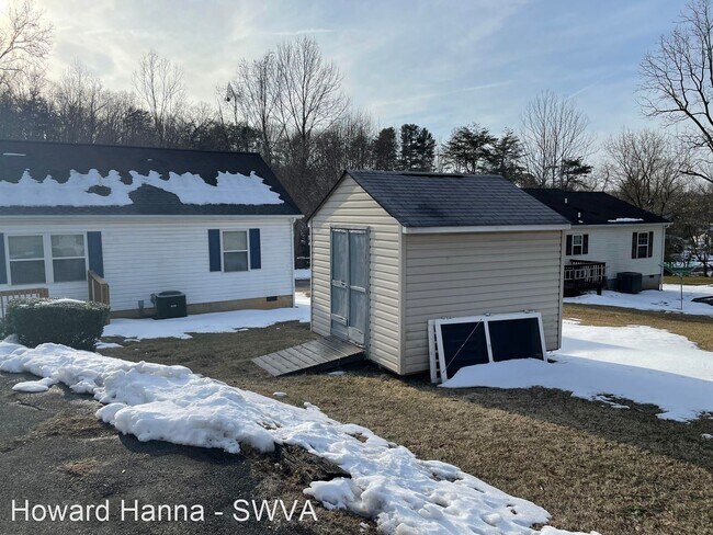 Building Photo - 3 br, 2 bath House - 150 Evergreen Avenue