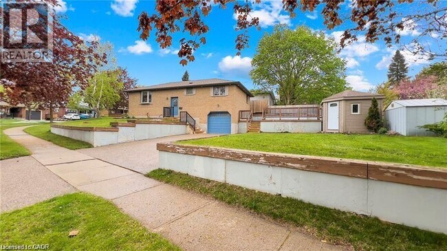 Photo du bâtiment - 152 Anvil St