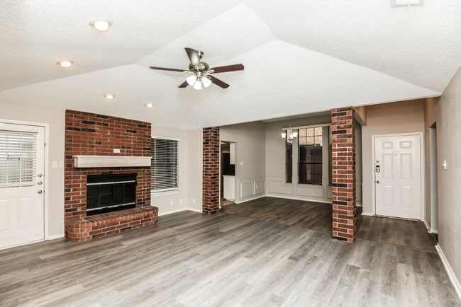 Foto del edificio - 4122 Rye Glen Dr