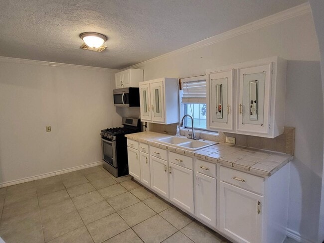 Foto del edificio - 10119 Chickasaw Ln