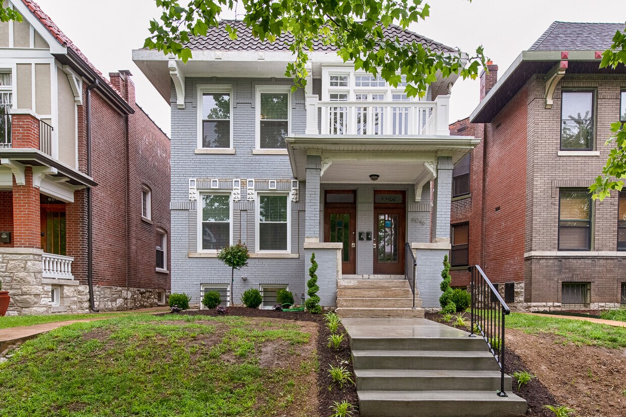 6044 Pershing Ave Unit 6044, Saint Louis, MO 63112 Apartments in