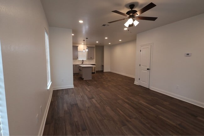 Building Photo - Brand New Townhome for Lease