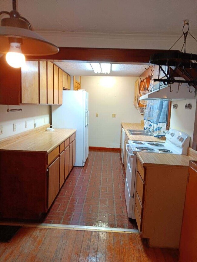 Foto del edificio - 2508 Edgemont Dr