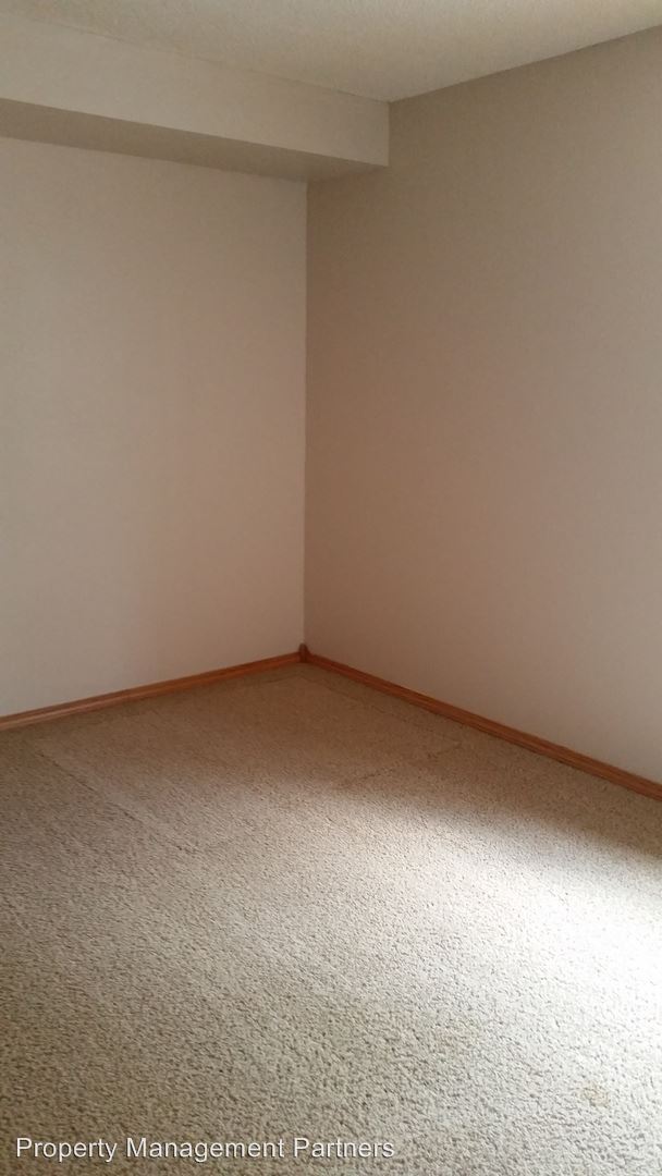 Foto del edificio - 112 S Berkshire Ave