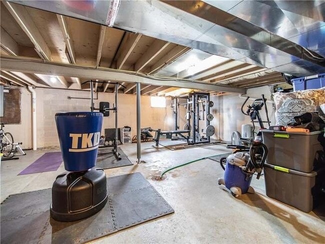 Building Photo - 10607 W 170th Terrace