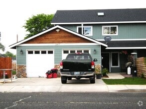 Building Photo - 597 NW 8th St