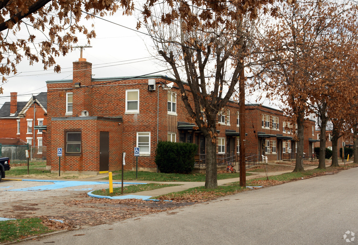 Building Photo - Washington Square Apartments