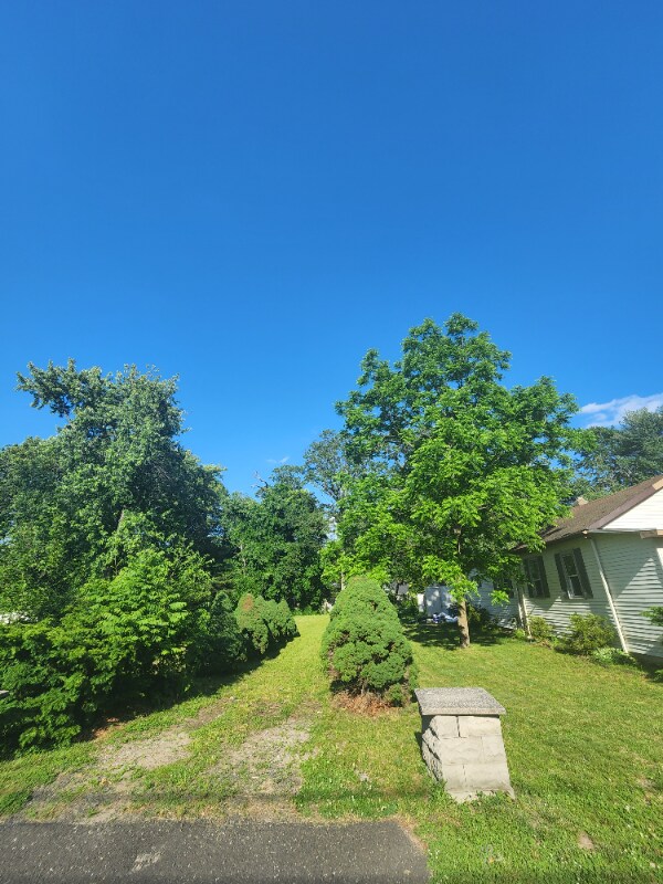 Foto del edificio - 1613 Lake Ave