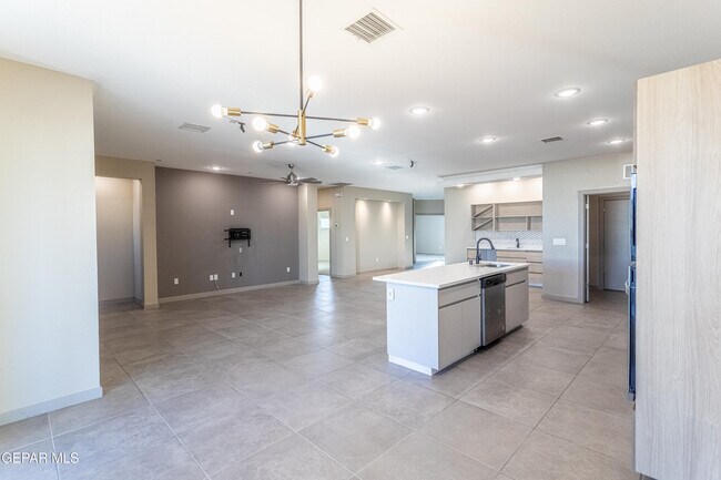 Foto del edificio - 1792 Kayla Bree St