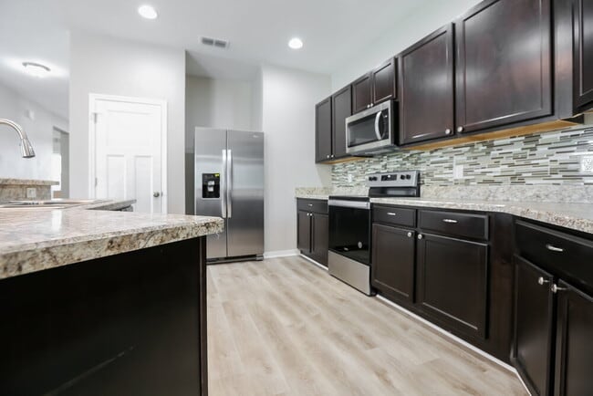 Building Photo - 7403 Turtle View Dr