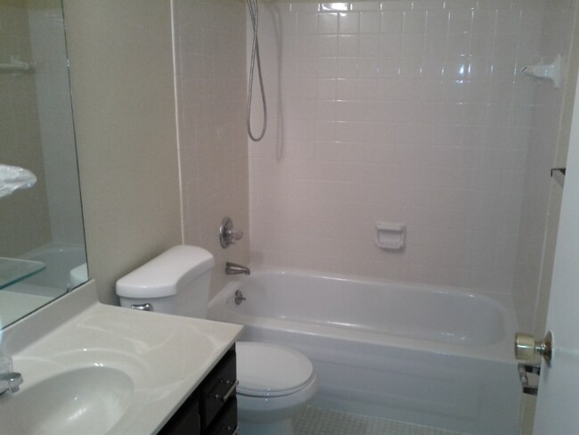 Foto del edificio - 3219 Pebblebrook Ln