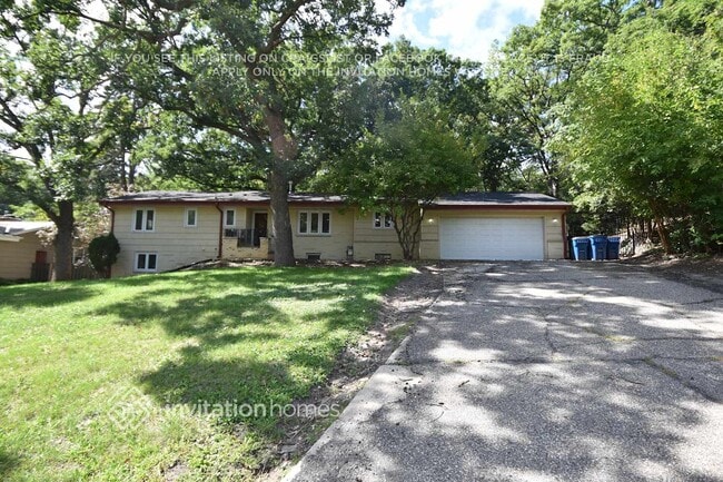 Building Photo - 4648 Caribou Dr