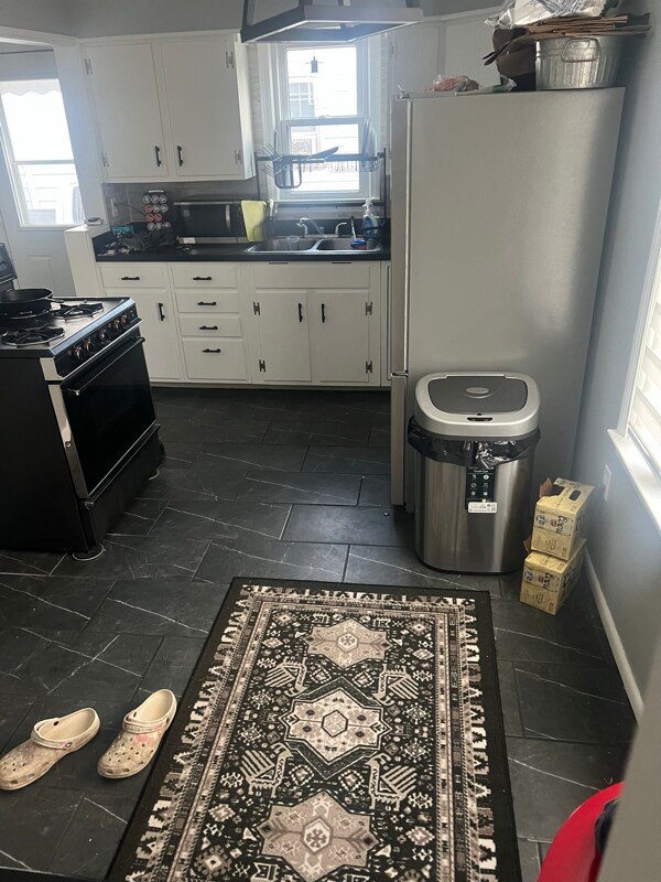 Foto del edificio - 5645 West Ln