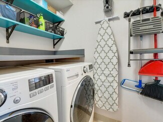 Building Photo - 4215 Voss Hills Pl