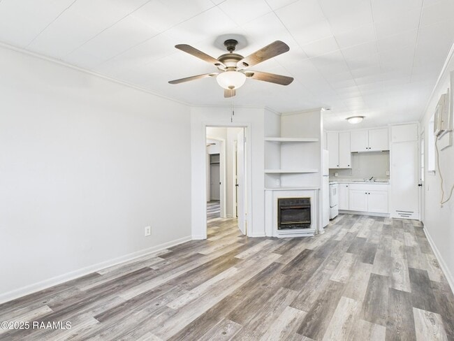 Foto del edificio - 906 Center St