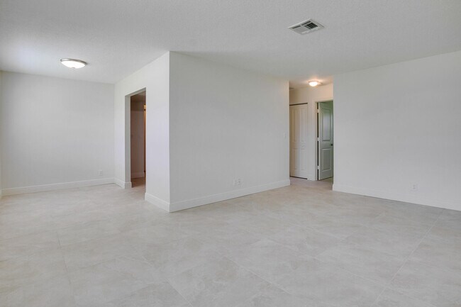Foto del edificio - 1816 Prairie Rd