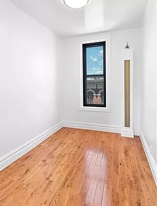 Foto del edificio - 322 West 11th Street