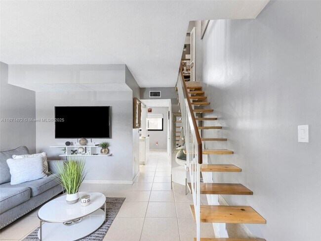 Foto del edificio - 2306 W 53rd St