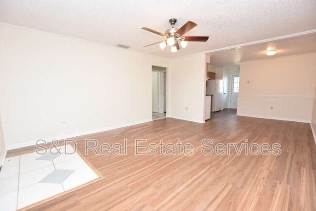 Foto del edificio - 3108 Ellis Ave