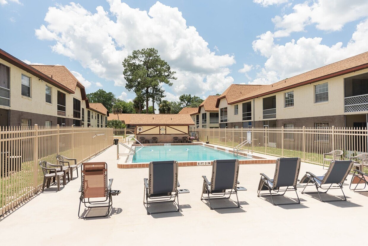 Foto principal - 3059 Sir Hamilton Cir
