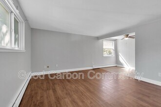 Building Photo - 5450 Creekside Ct