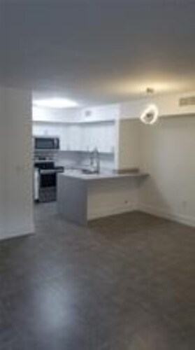 Building Photo - 12112 Saint Andrews Pl