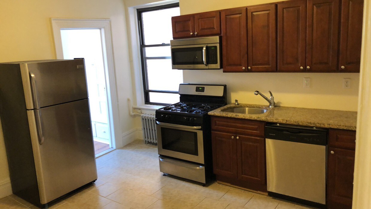 Foto principal - 3401 Park Ave