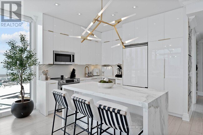 Photo du bâtiment - 51 E Liberty St