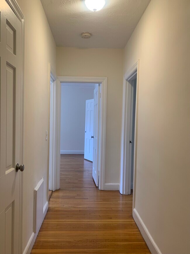 Building Photo - 100 Sewall Ave