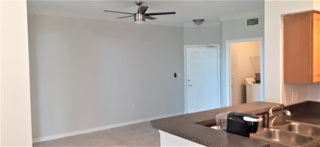 Building Photo - 15115 Michelangelo Blvd