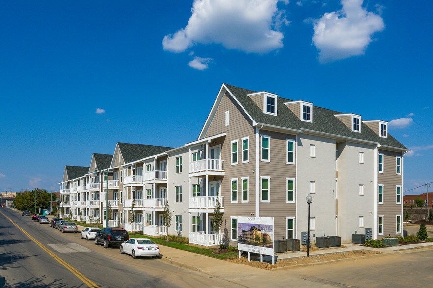 South Line at Central Station Rentals Memphis, TN
