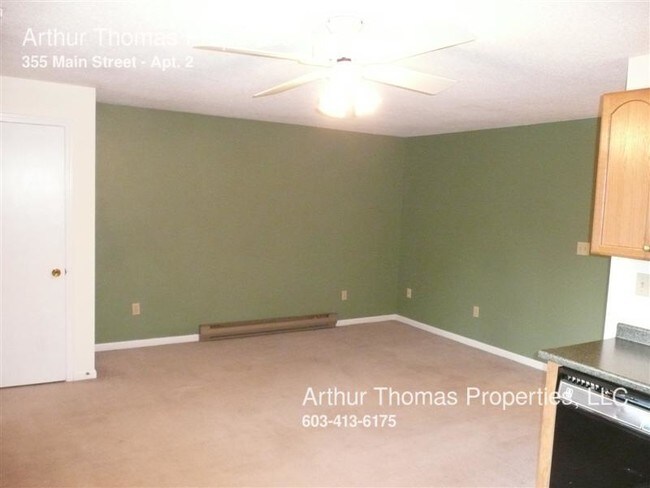Building Photo - 355 Main St