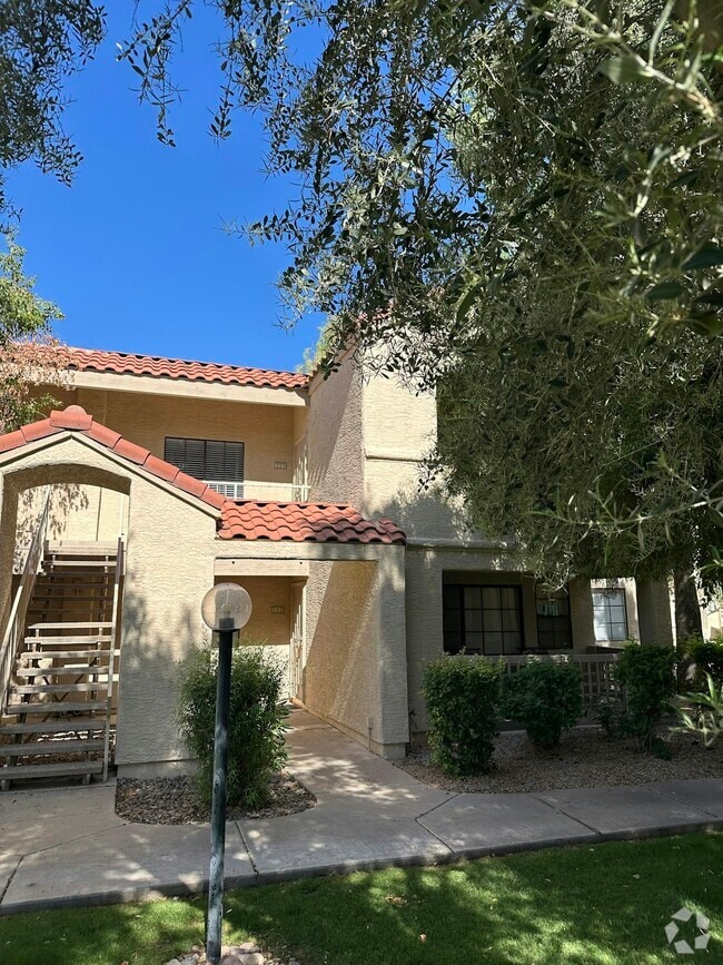 Building Photo - 2855 S Ext Rd