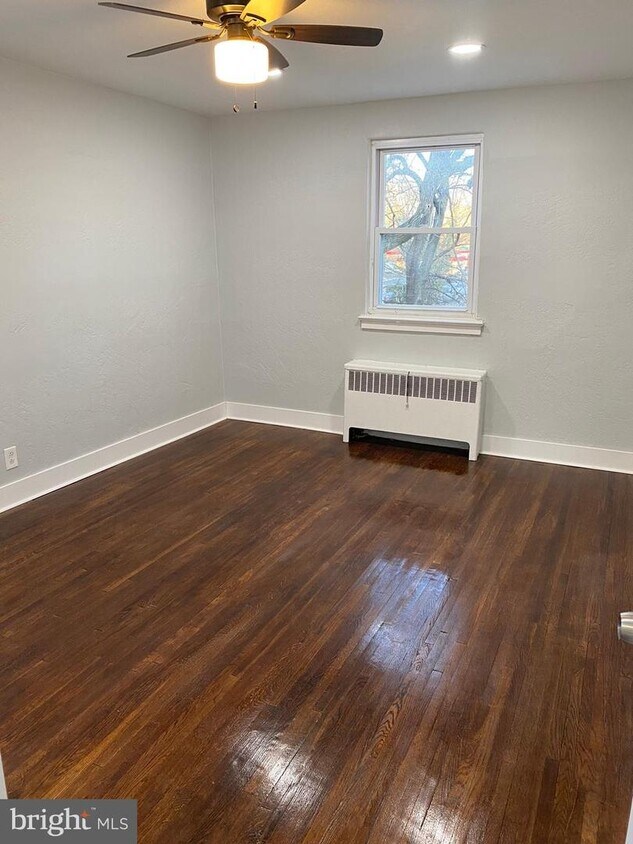 Foto principal - 6147 1/2 Old York Rd