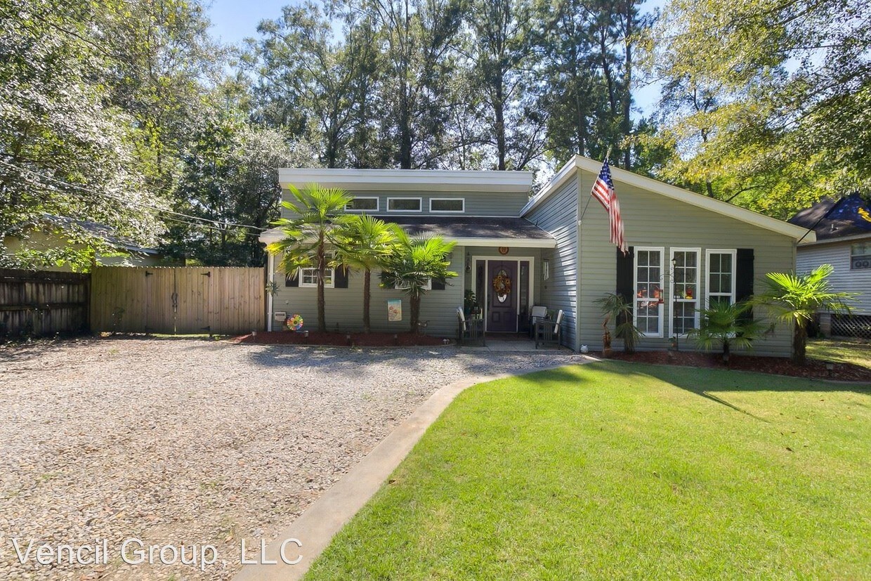 Foto principal - 3 br, 2 bath House - 1403 W 19th
