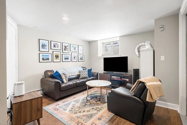 Foto del edificio - 12 Springer St