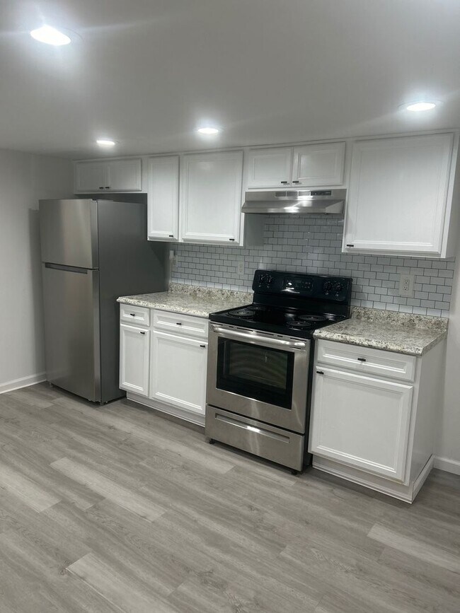 Foto del edificio - 111 E 38th St