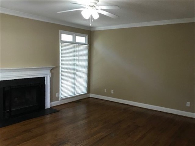 Building Photo - 20443 Willow Pond Road