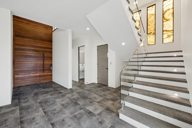Foto del edificio - 2610 Westgrove Ln
