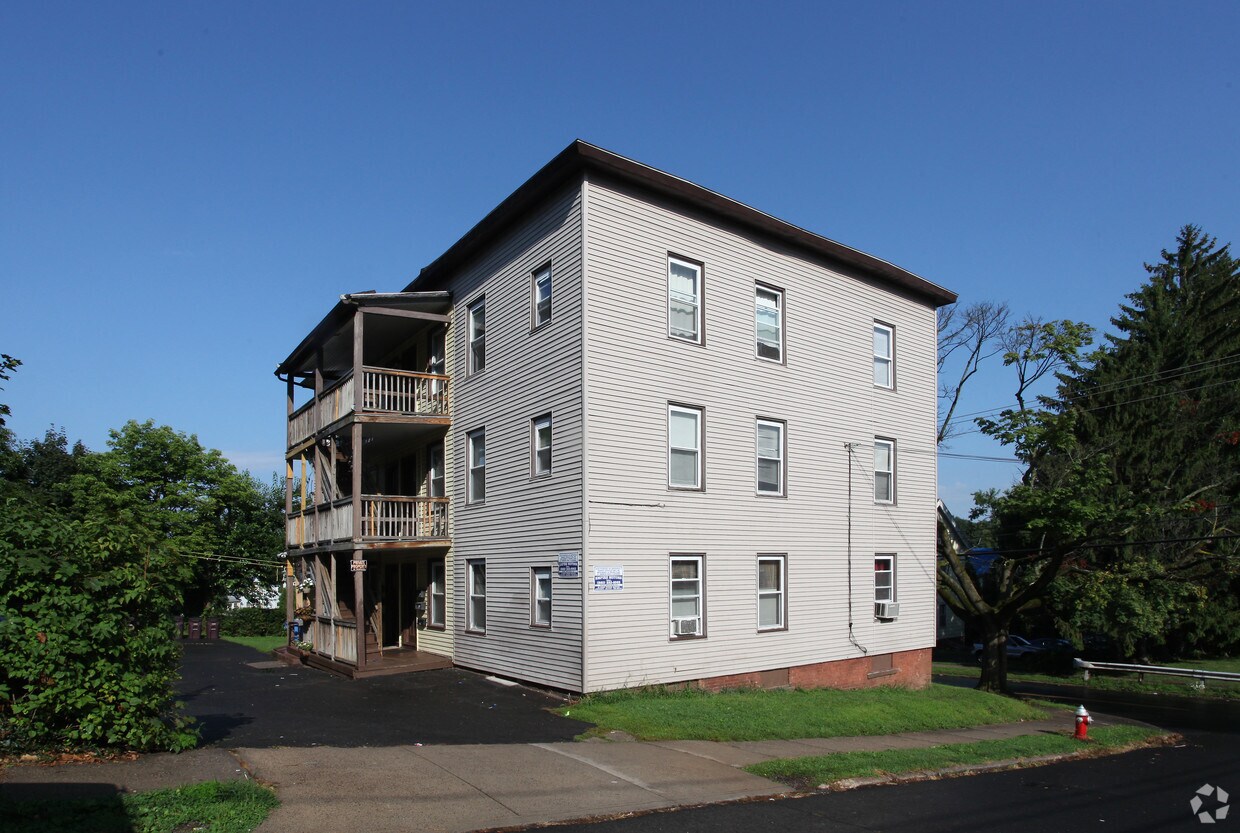 Building Photo - 91 Lasalle St