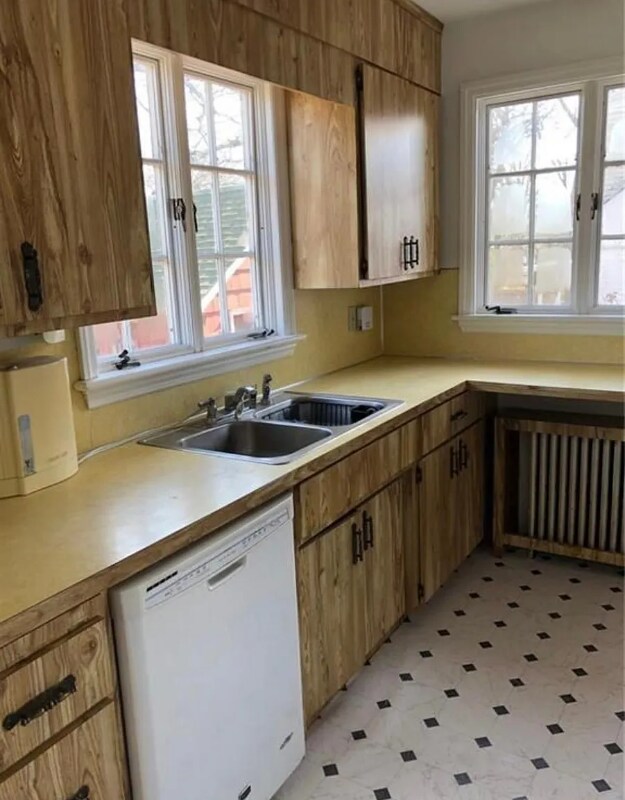 Foto del edificio - 13 Gallup Ln