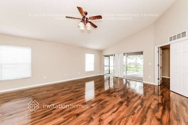 Foto del edificio - 6651 Cambridge Park Dr
