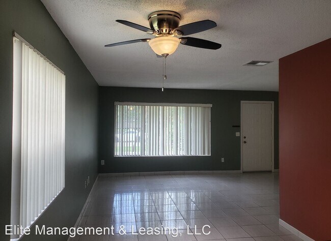 Foto del edificio - 2 br, 2 bath House - 5858 Shale Ct.