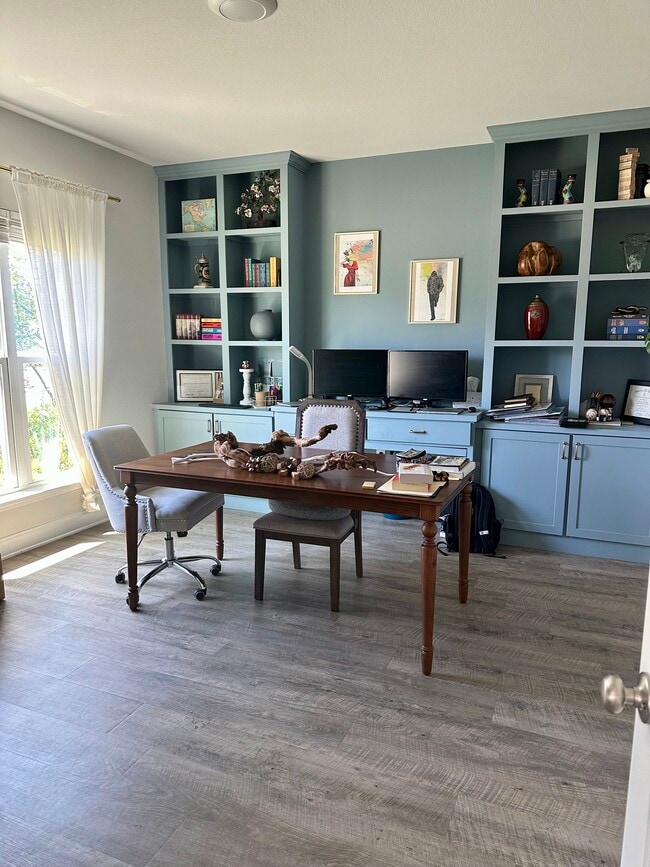 Foto del edificio - 9523 Vargas Ct