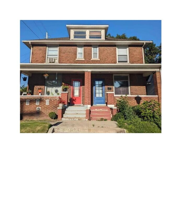 Building Photo - 1703 Cortland Ave