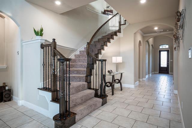 Building Photo - 7488 Reverchon Dr