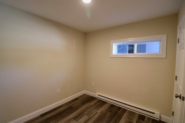 Foto del edificio - 120 Sans Dr